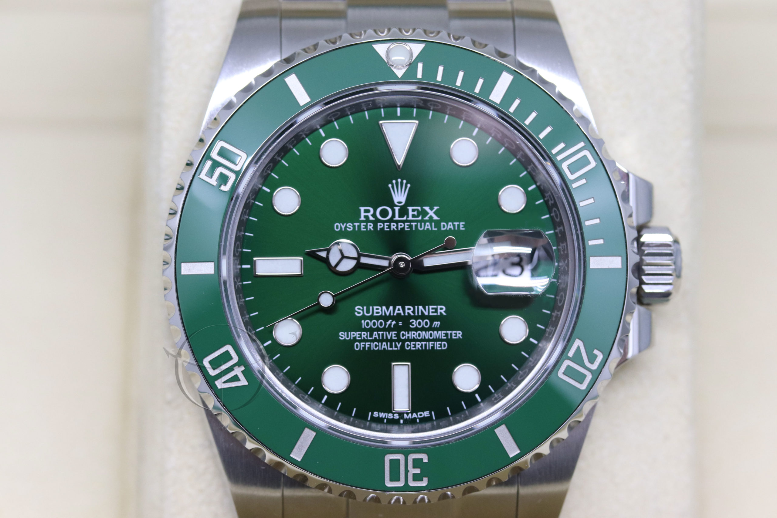 Rolex 116610LV Submariner Date Hulk (Sold) - OnTime Milano